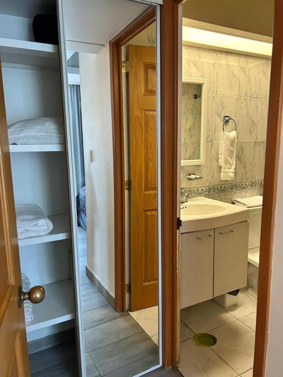 Suites Arquimedes 33 Mexico City Ngoại thất bức ảnh